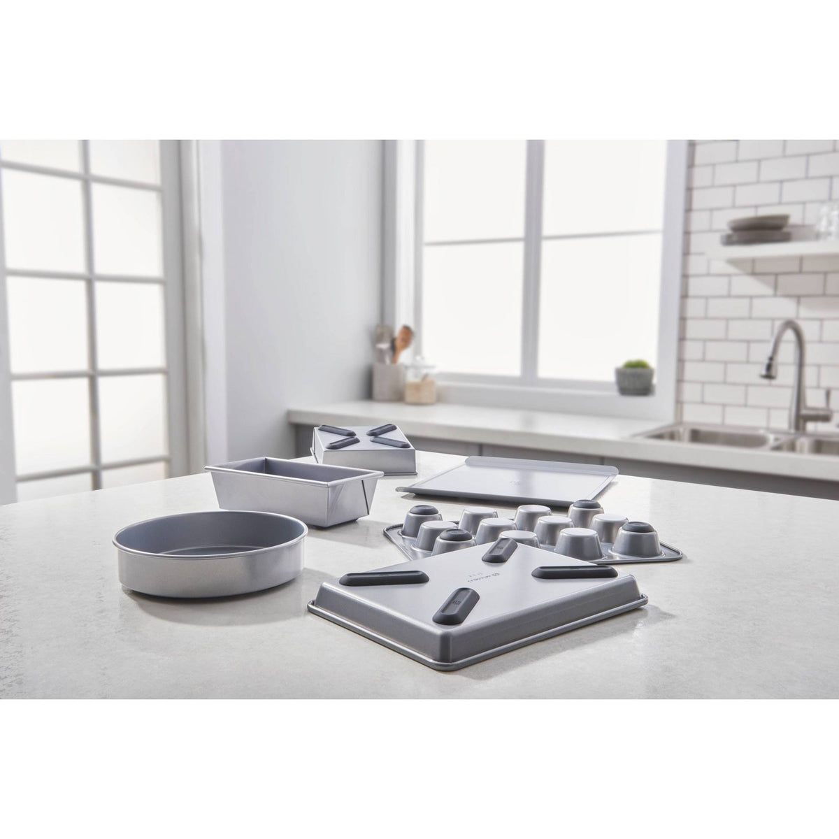6 Piece Countertop Safe Bakeware Set C42928