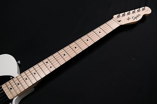 Arctic White Electric Guitar with Maple Fingerboard B7612