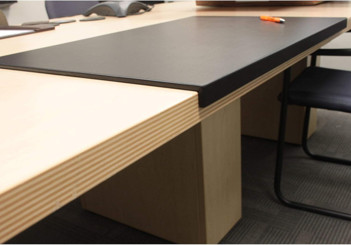 Black Desk Pad S845
