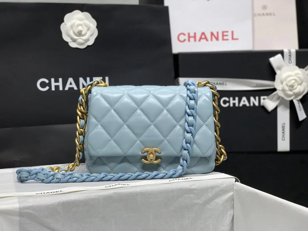 Small Flap Bag Blue Q185382