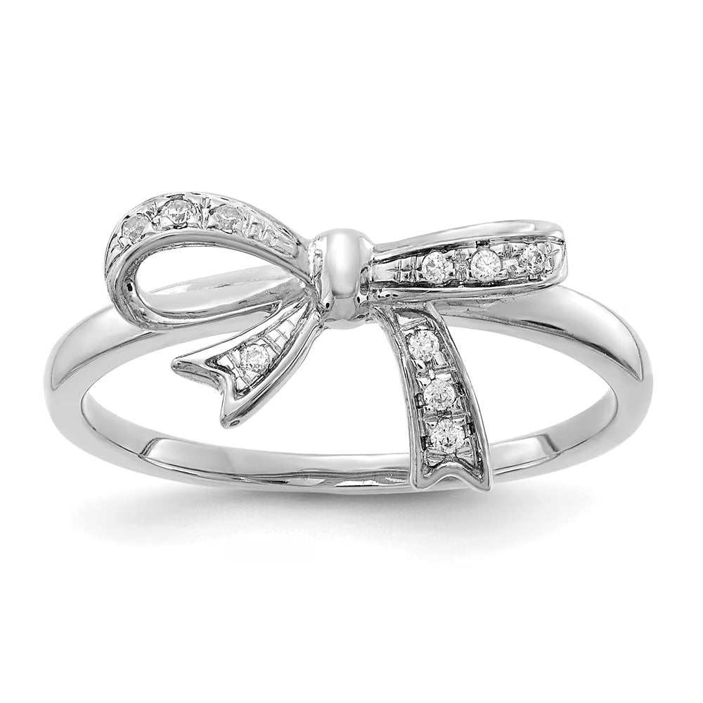 14K White Gold Diamond Ring J77081