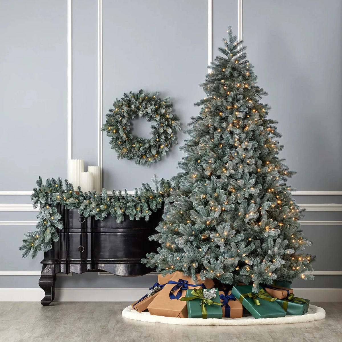 Blue Spruce 9ft Garland Pre-Lit with 50 Warm White LED Lights N28037
