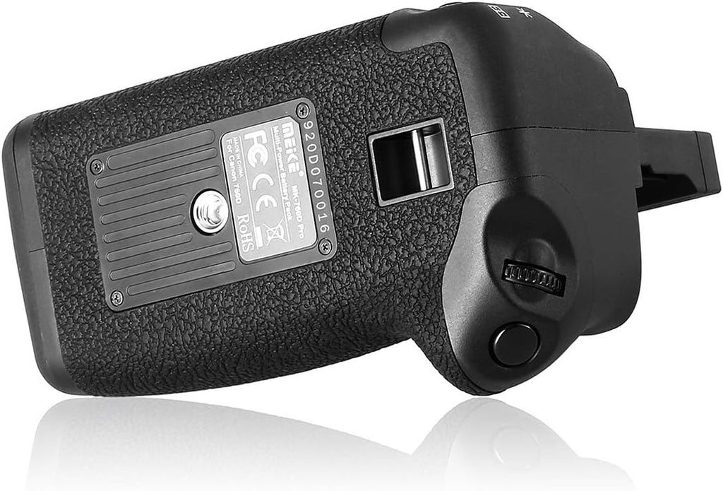 Battery Grip with Remote Control Vertical-Shooting Function M863