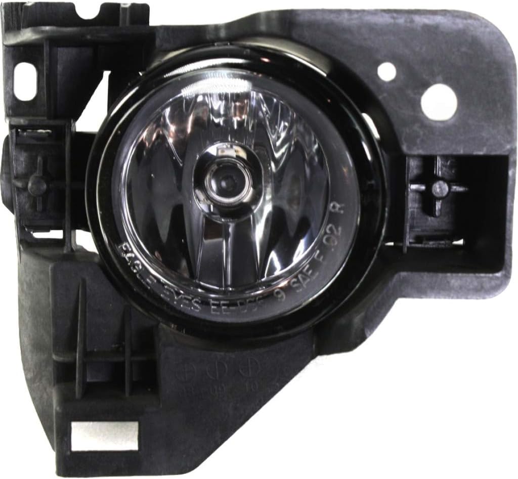 Fog Light Assembly Passenger Side M6899