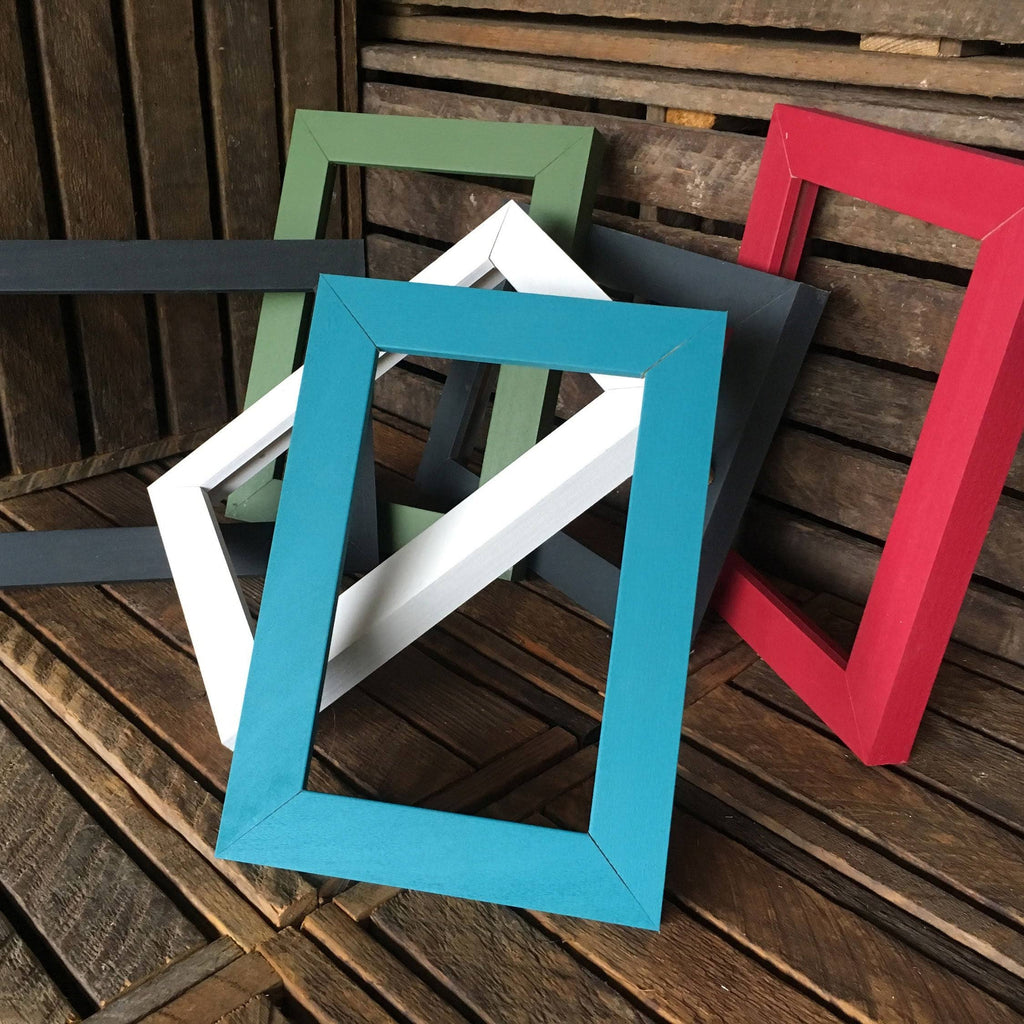 Red Painted Wood Frame Chalkboard L618460