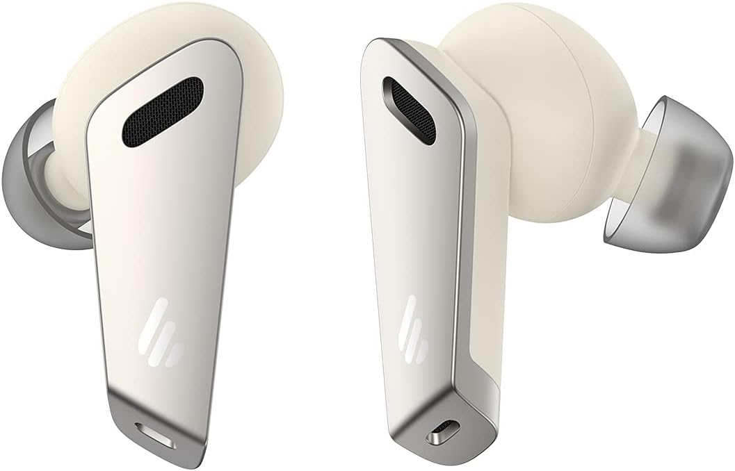 Black True Wireless Earbuds Q8807