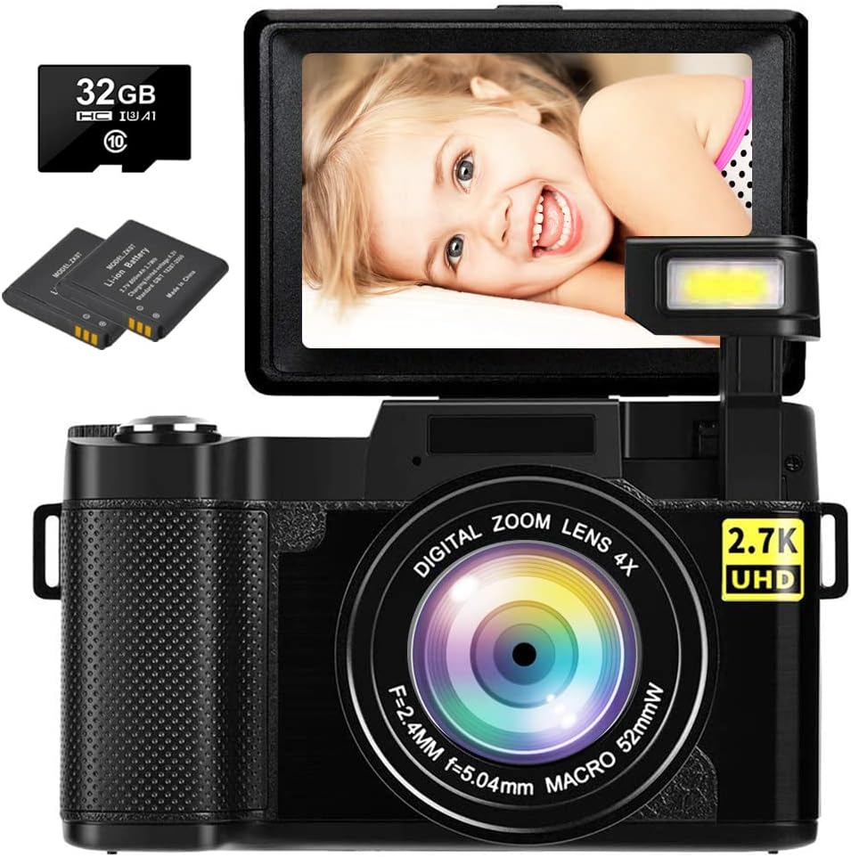 2.7K 30MP Full HD Digital Camera with Retractable Flash and 3 Inch Flip Screen Z8809