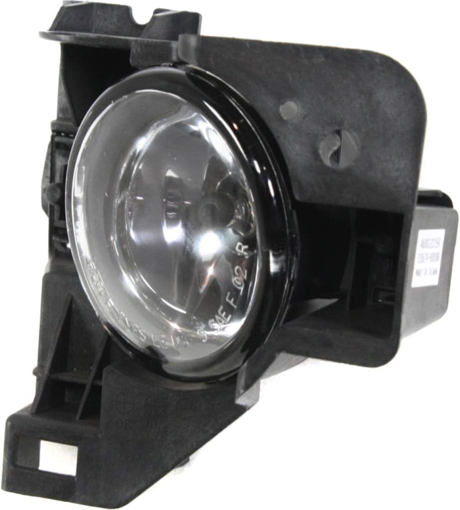 Fog Light Assembly Passenger Side M6899