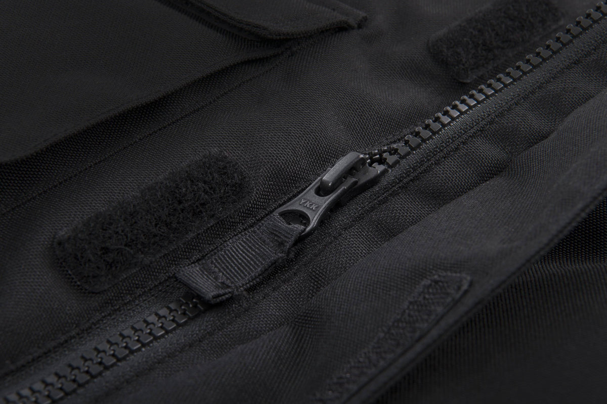 Black Youth Bib I85492