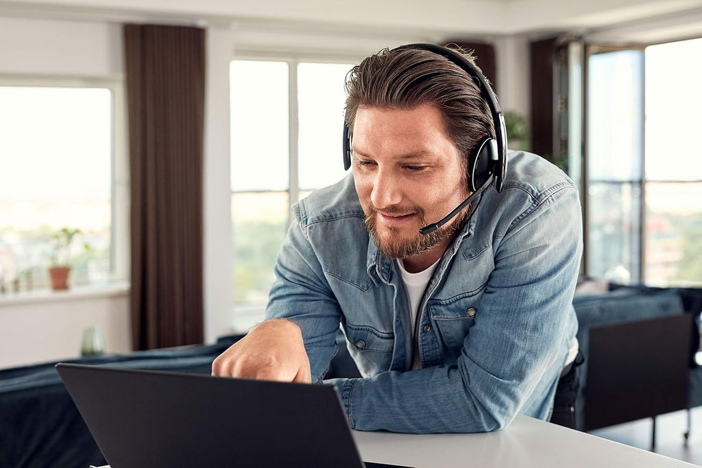 Wired Headset with Noise Cancelling Microphone C836359