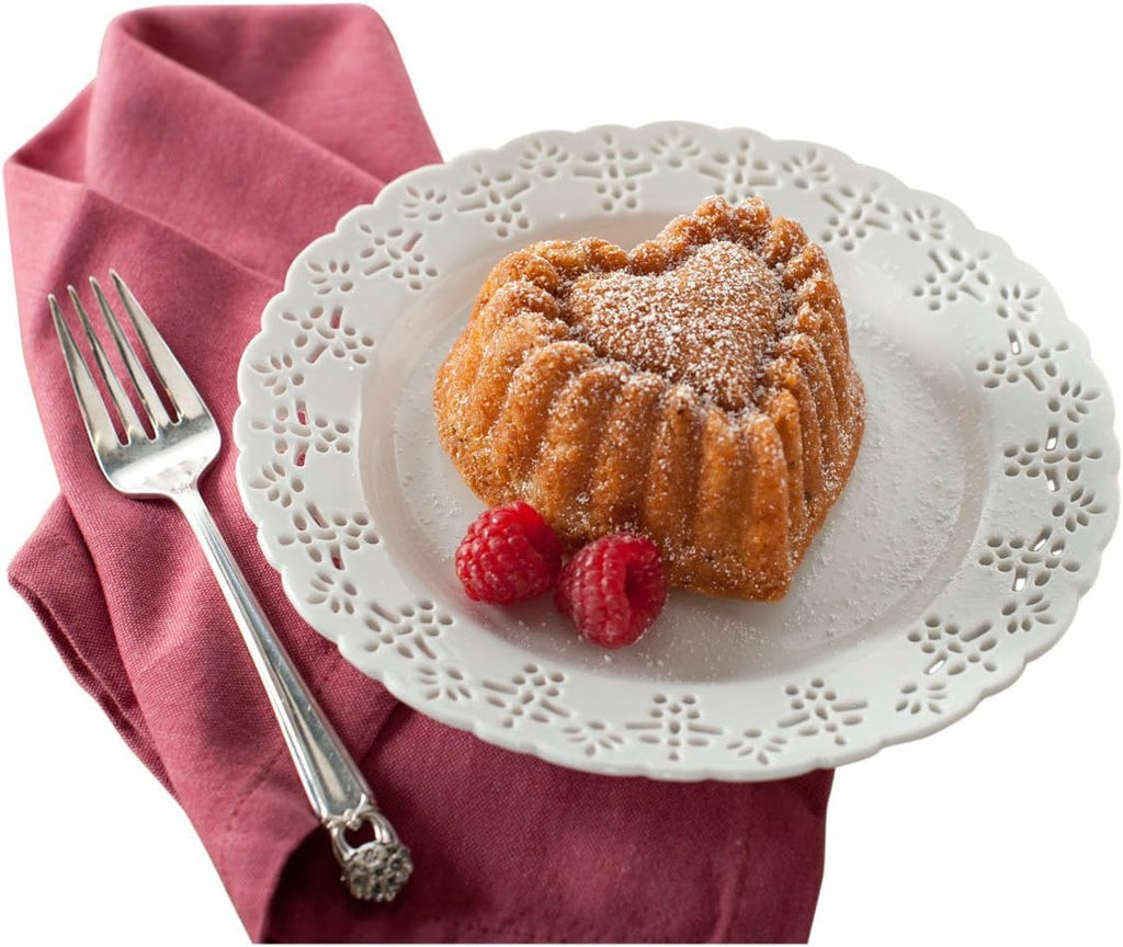 Metallic Heart Cakelet Pan B846