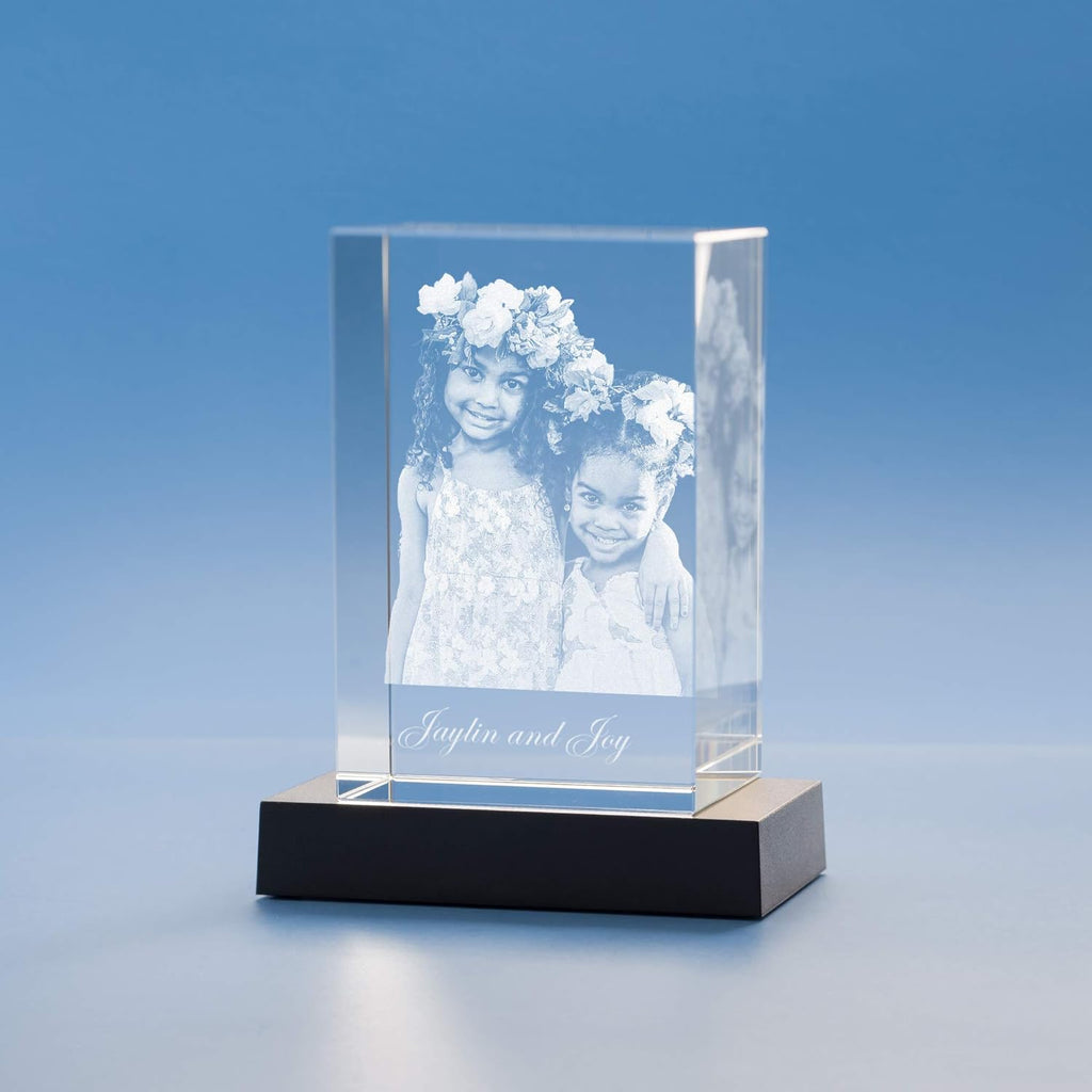 Medium Crystal Tower with Black Base Z901