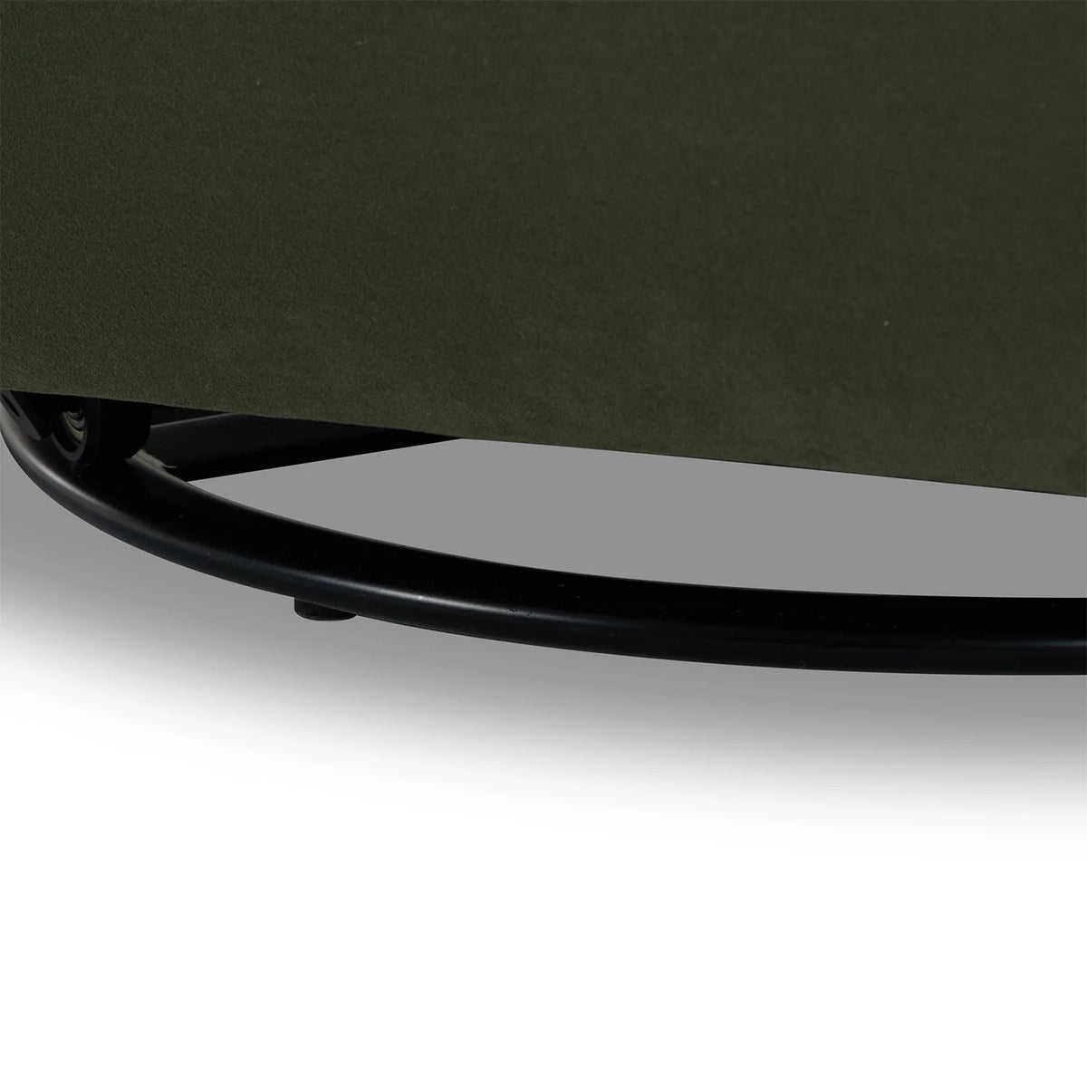 Curved Swivel Chair O6061