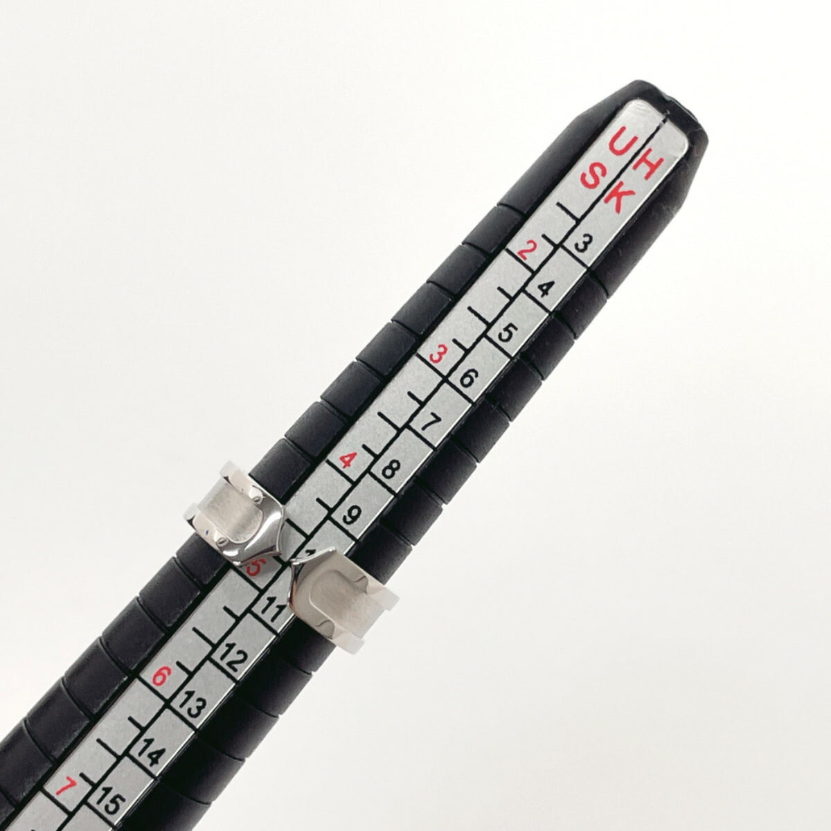 Silver Ring H3943