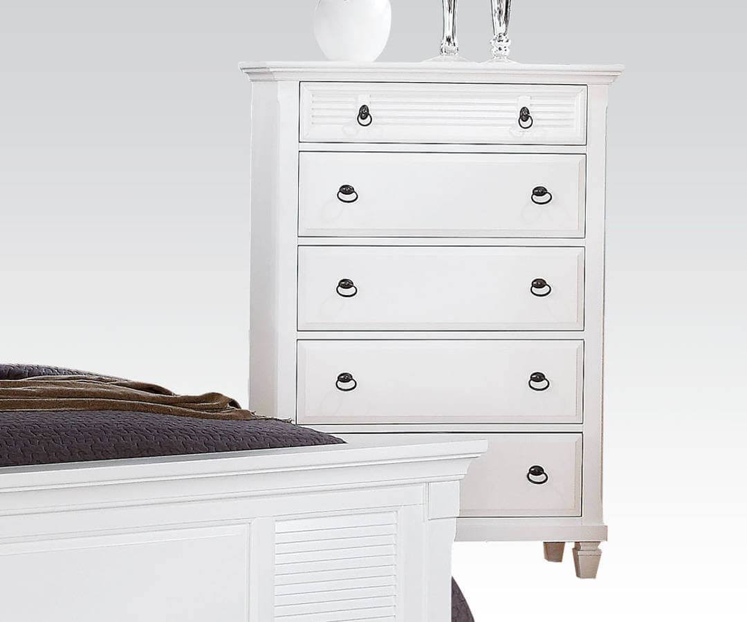 Chest C826